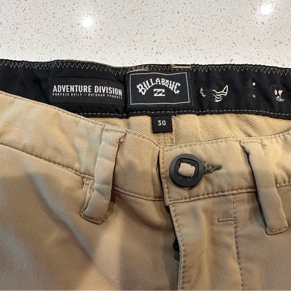 Billabong Men Surftrek Journey 20” Shorts. - Picture 6 of 9